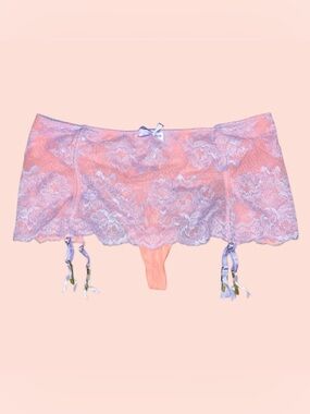 Lace Garter Skirted Thong